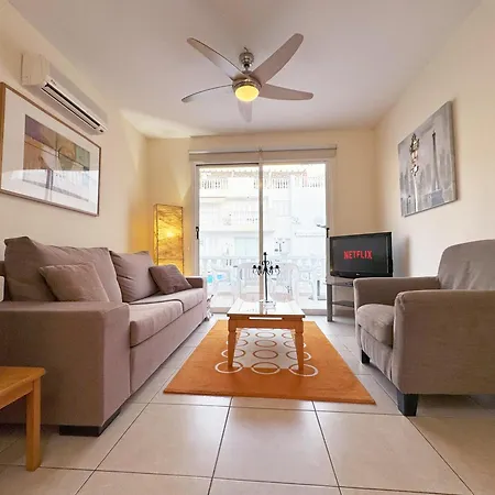 Oasis 2bdr Kapparis With Pool - 2 Min From Beach Apartment *